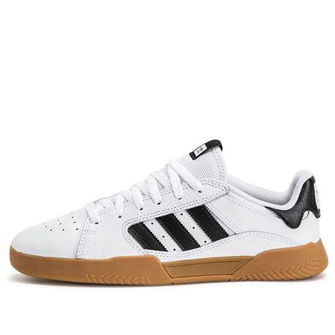 adidas vrx low schoenen heren wit|adidas Men's VRX Low Skate Shoe .